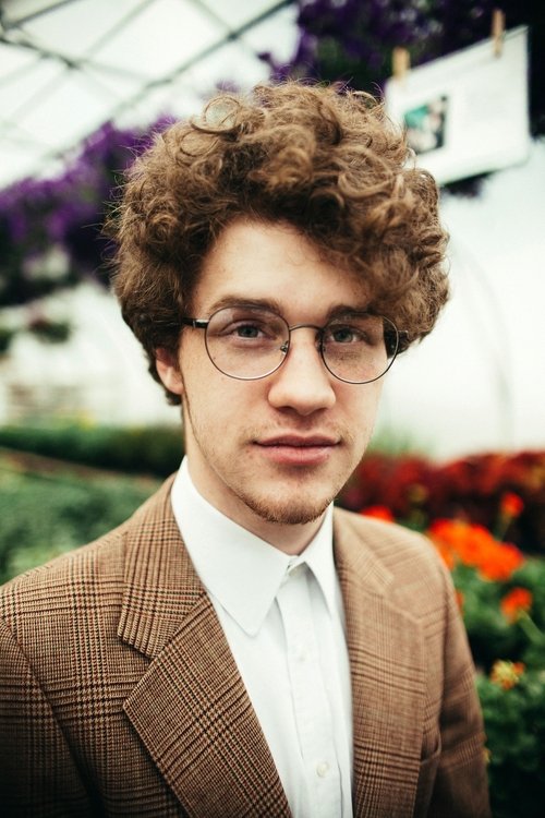 Josh C. Bauer as Gasmask