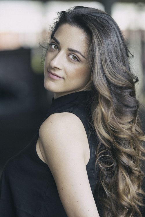 Ludovica Di Donato as Anna