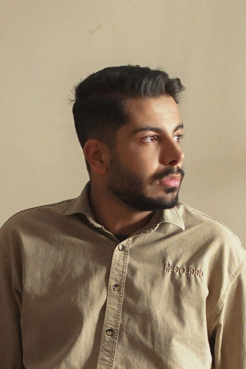 زانا رضایی as کارمند پست