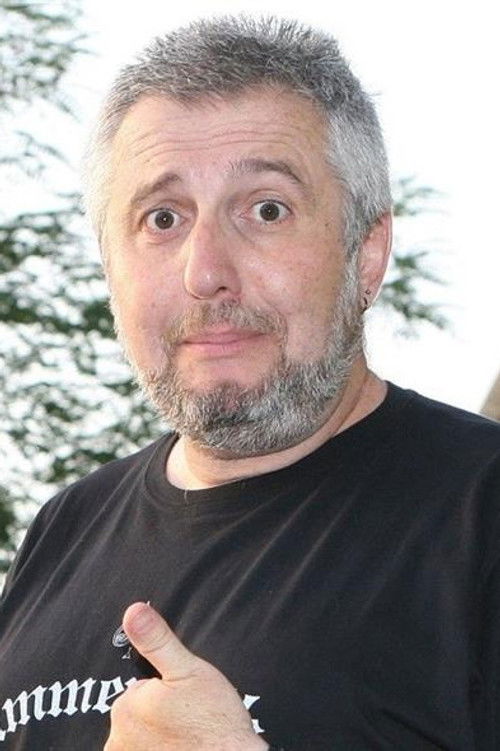 Stathis Panagiotopoulos as Presenter