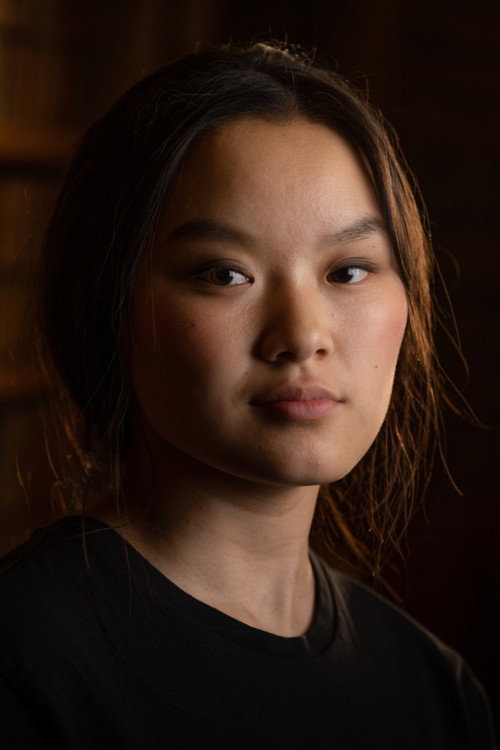 Thaddea Graham as Sarah 'O' Owens