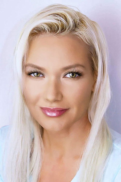 Bunny Stewart as Dottie Winsor