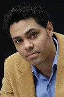 Edward Moss as Julius Curse