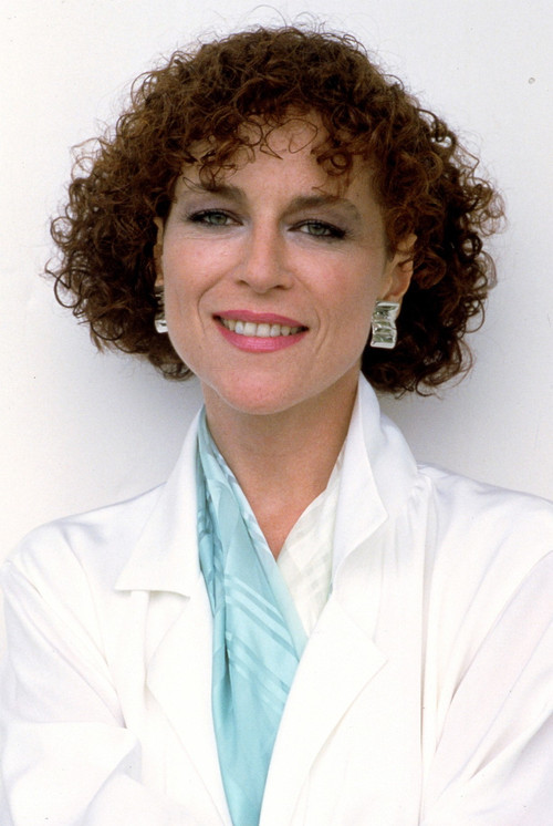 Margaret Whitton as Rachel Phelps