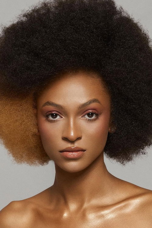 Adedamola Adewale as Young Sistá