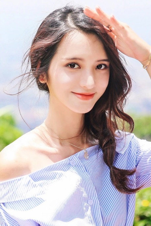 Wang Wei Lin as Shang Guan Xue Er