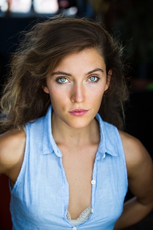 Miranda MacDougall as Tara Nichols