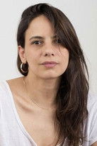 Jimena Anganuzzi as Laura