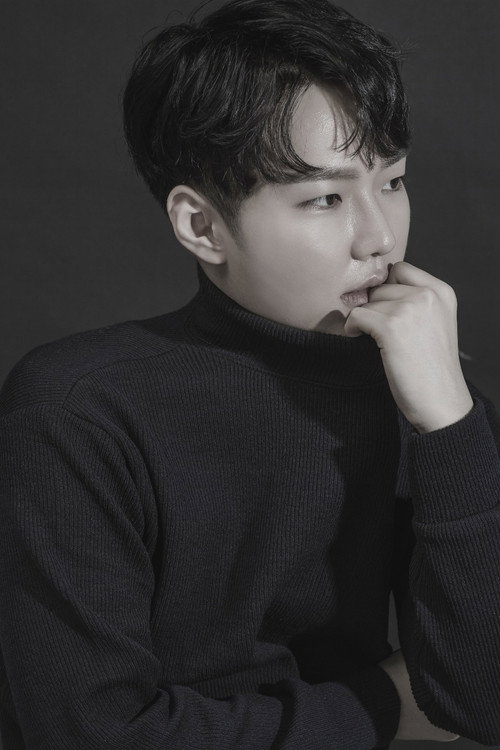 Kim Min-ju as Oh Young-one (voice)