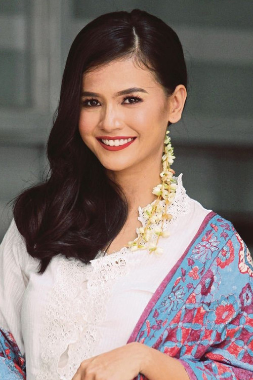 Ezzaty Abdullah as Farah