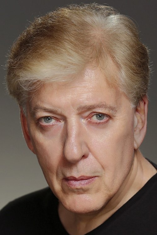 Oleksandr Zadniprovskyi as Zhenya