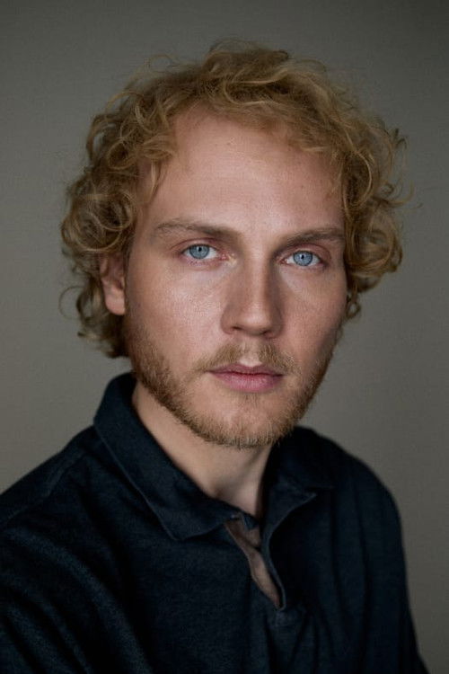 Elias Salonen as Neighbor