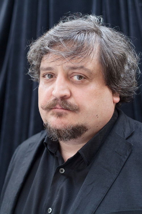 Leonid Alimov as Макаров