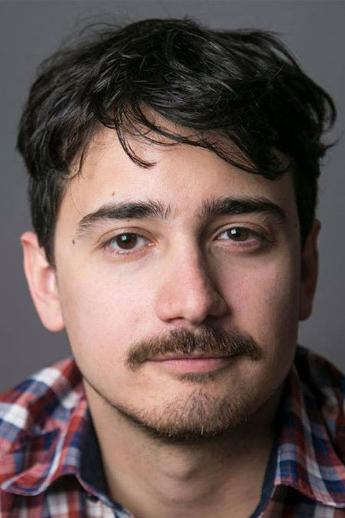 Matías Dinardo as Gonzalo Quevedo