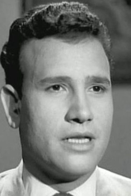 Mustafa El Sharif as 