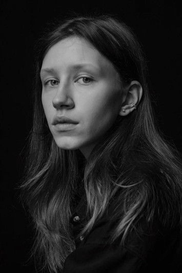 Polina Romanova as Alice's teacher