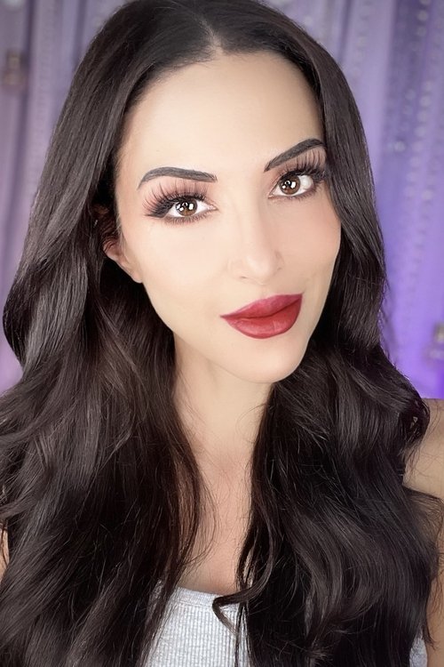 Noura Ibrahim as Nahara