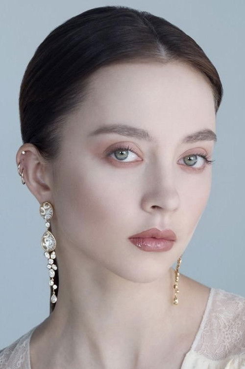 Anastasia Shevtsova as Вика