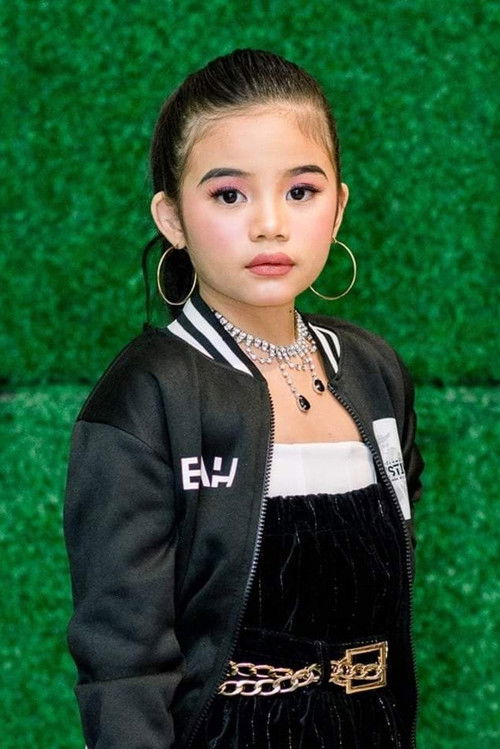 Eiah Manjares as Ishang