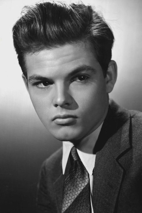 Dickie Moore as Jerry Binns