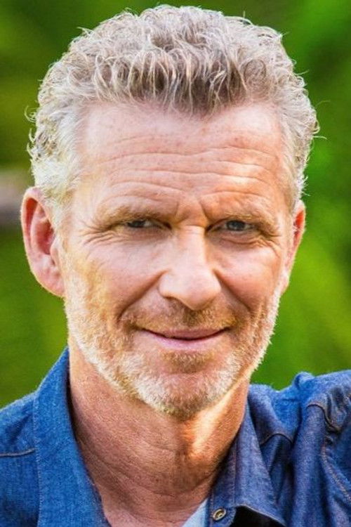 Denis Brogniart as Self - Narrator