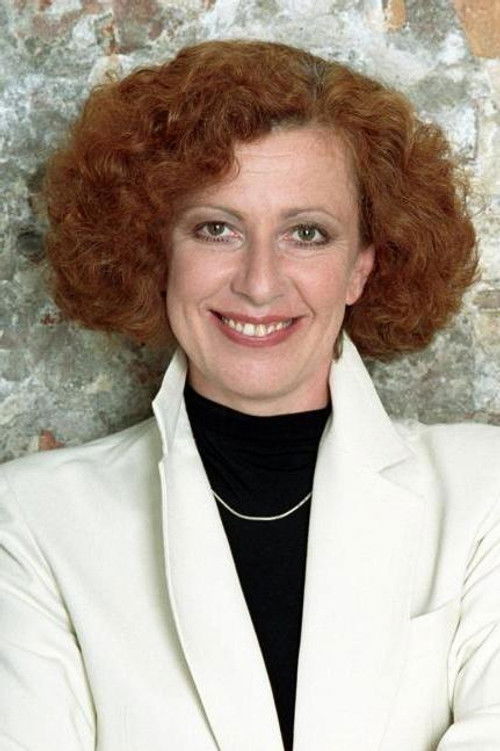 Renata Berger as Psychiatra