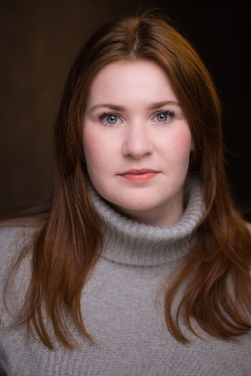 Lana Pheutan as Lyndsey Mcleod