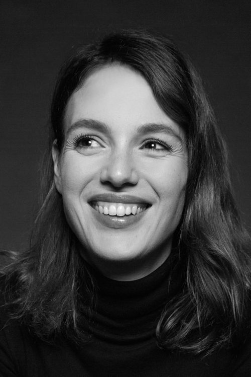 Markoesa Hamer as Sonja