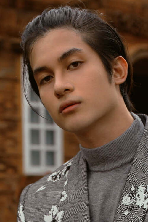 Marc David as Josh Villareal