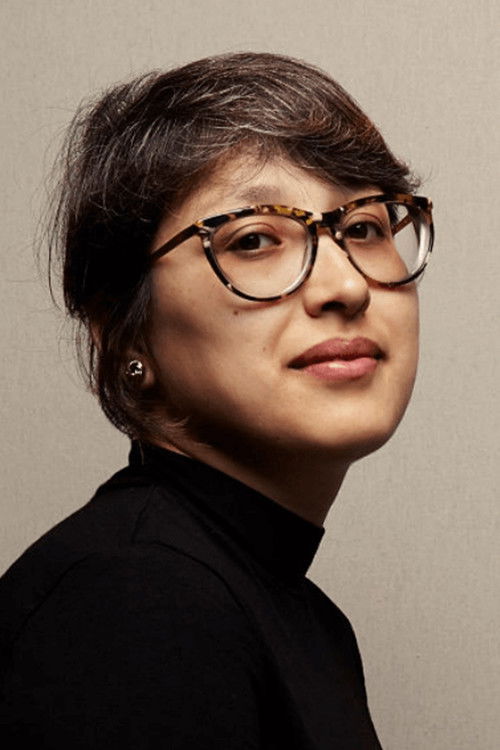 Shahrbanoo Sadat as Naru