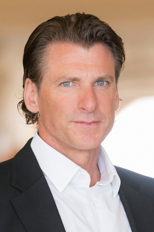 Herbert Ulrich as Capt. Persson