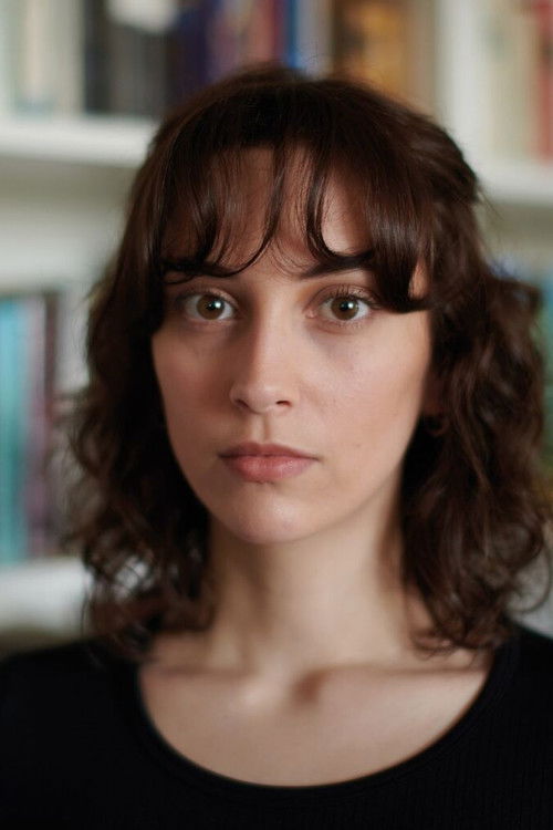 Dana Mae Klaßen as Anaya