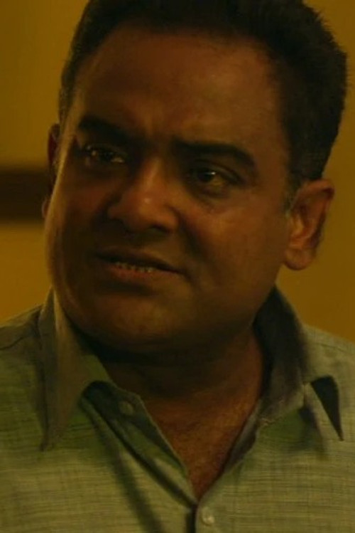 Sanjeev Bhatt as Chandra