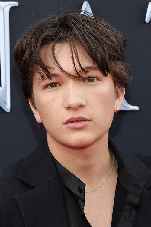 Teo Briones as Higgins