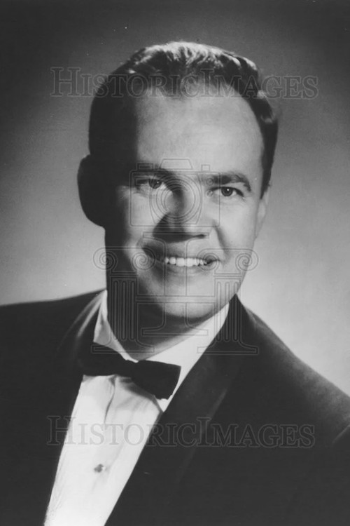 Howard Nelson as Leutoldo