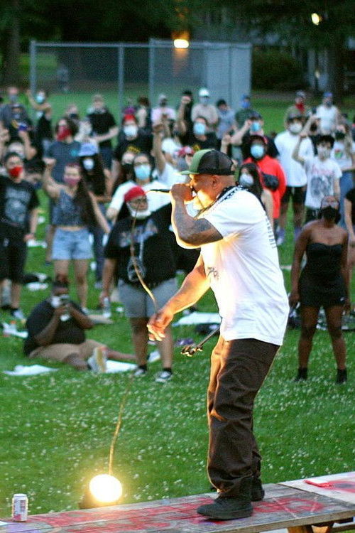 Mic Crenshaw as self