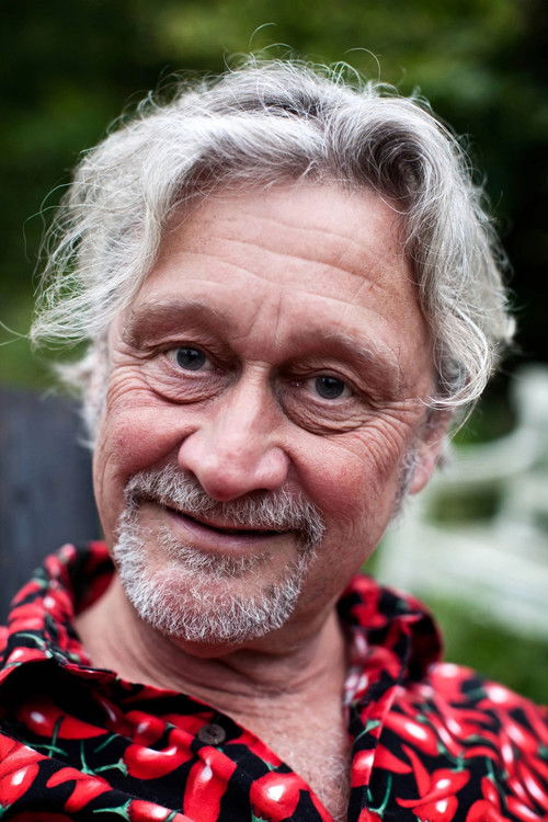 Mik Schack as Mik Schack