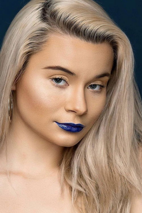 China Perruccio as Sage Matheson