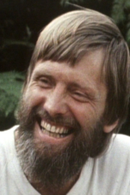 Colin Broadley as David Manning