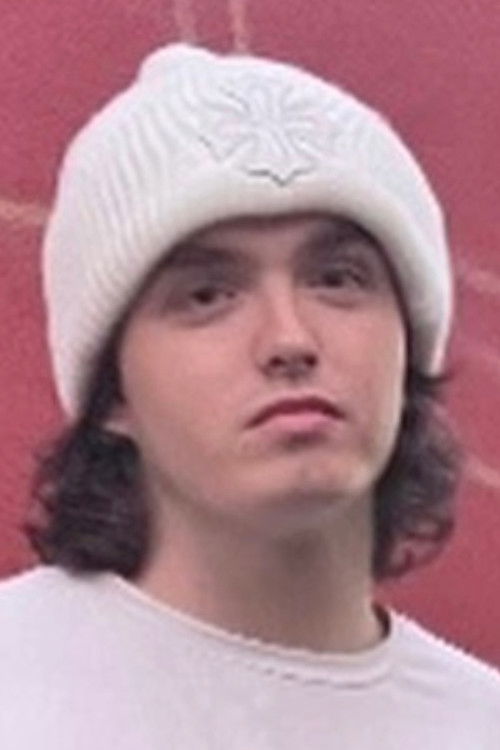 Misha Somogyi as Loser