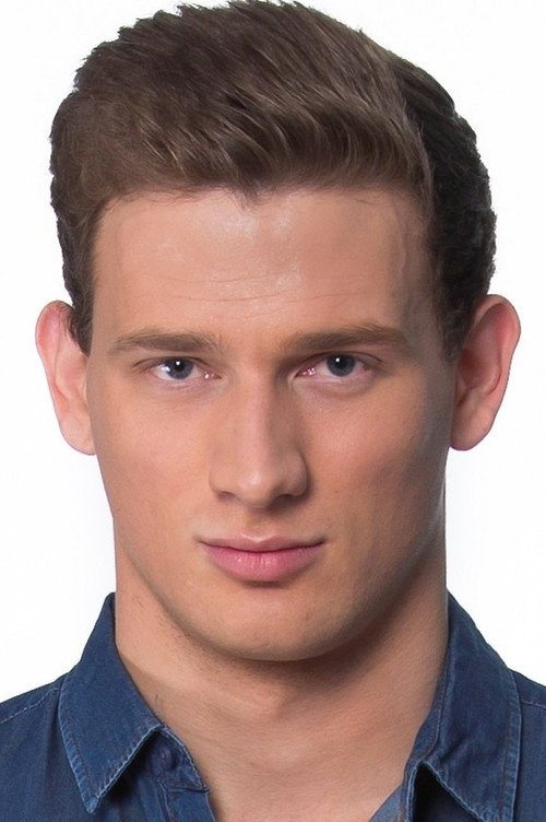 Eden Classens as Justin Potgieter