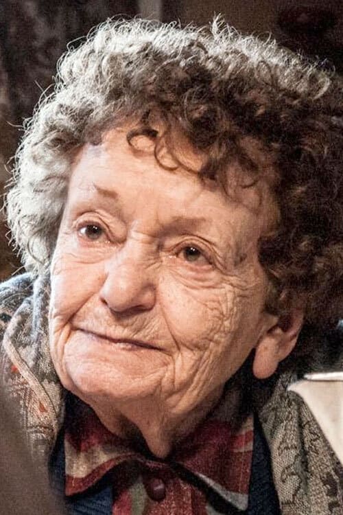 Jenny Bellay as Agnès' mother