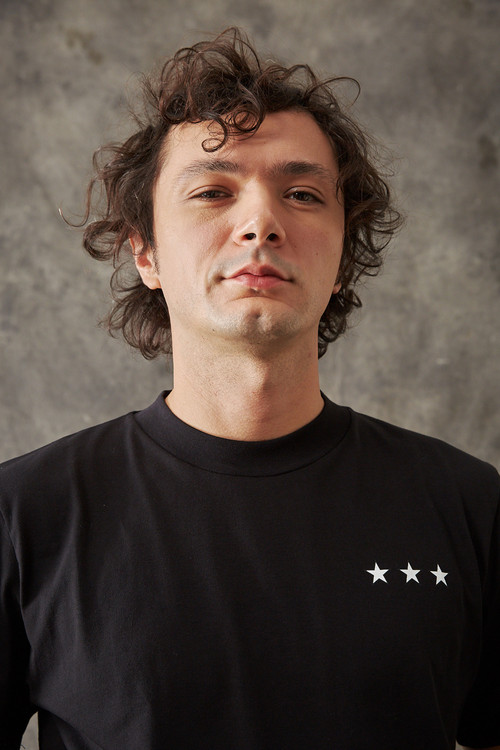 Carlo Pastore as Himself