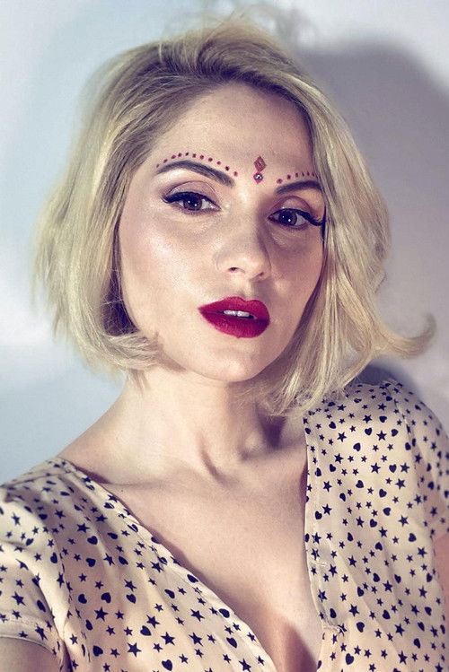 Sophia Sebiskveradze as 