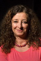 Juana Guarderas as Doña Murga