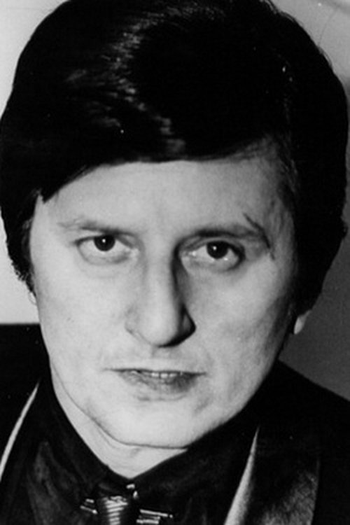 Memo Dittongo as Momo, fratelli di Tilli