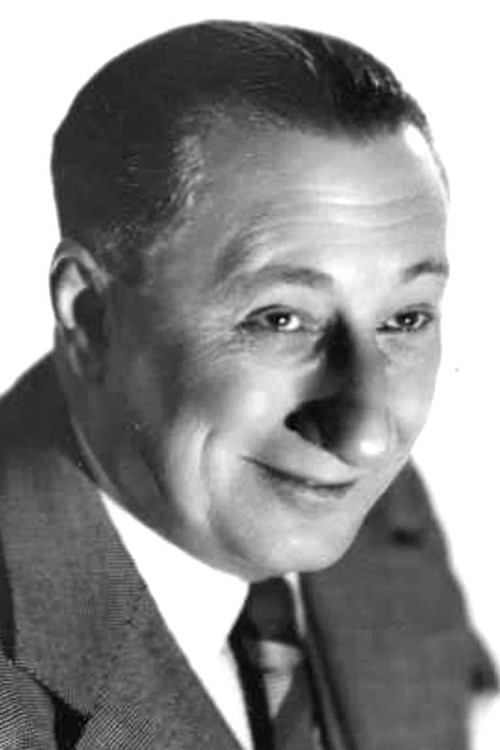 Jacques Louvigny as Le commissaire