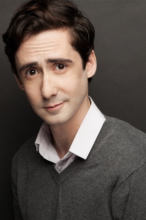 Amitai Marmorstein as Leonard