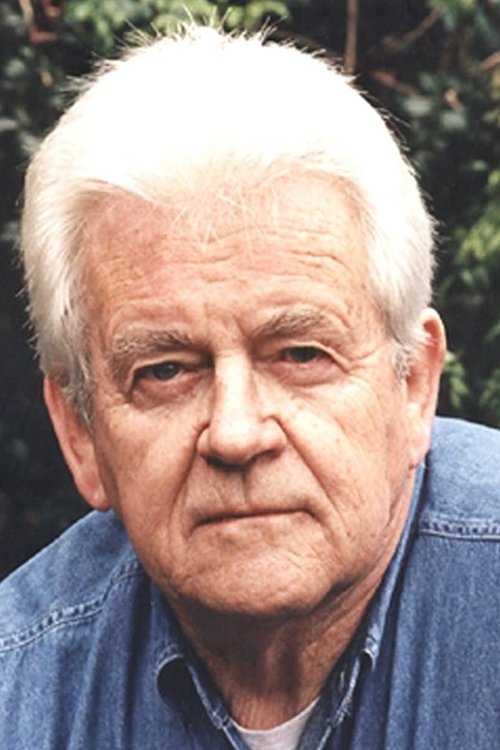 Bruce Allpress as Hec Crene