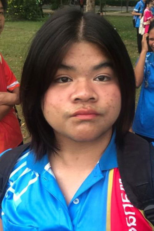 กันยกร เรืองหิรัญ as สาวประเภทสอง